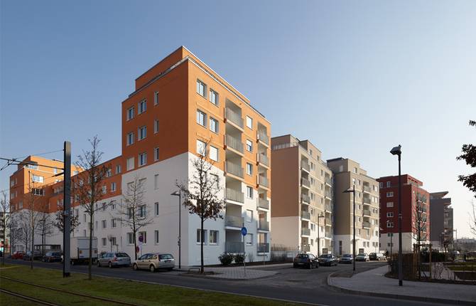 Residential Construction at Rebstockpark Frankfurt Leonardo-da-Vinci-Allee