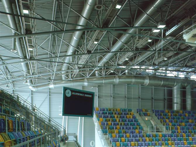 Ballsporthalle Frankfurt Fraport Arena Tribüne Dachtragwerk